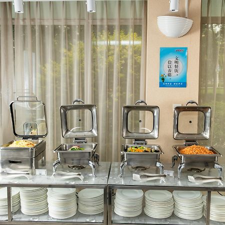 홀리데이 인 익스프레스 톈진 에어포트 호텔 외부 사진